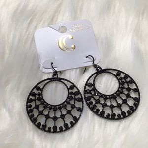 NWOT Charming Charlie Hoop Earrings In Black